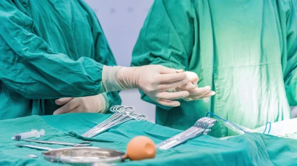Los profesionales que trabajan en el proceso de trasplantes están de guardia permanente para activarse en el momento en que aparezca un posible donante